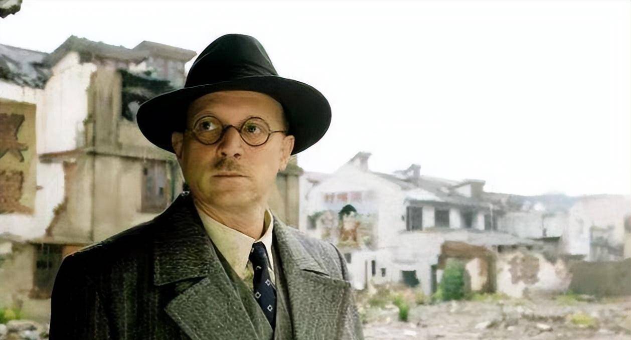 拉贝:曾拼死救下25万中国人,晚年露宿街头,中国发声为其养老