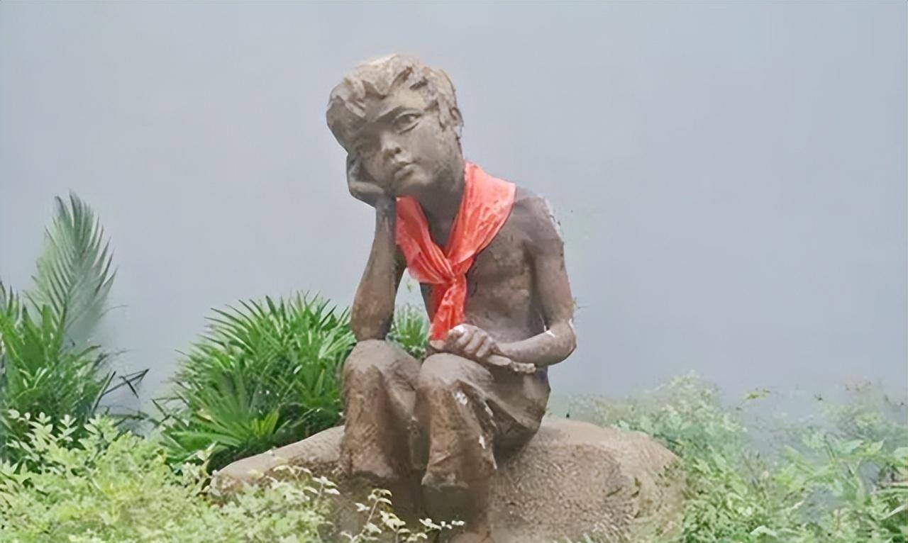 小萝卜头:不到一岁入狱,8岁被特务活活刺死,一生不知糖是何物