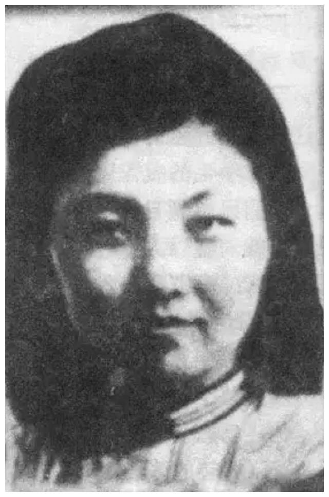 蒋经国情人诞下双胞胎,蒋介石亲自赐名后,派人将其情人毒杀_章亚若