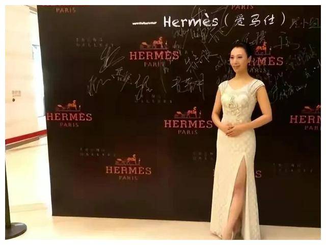 深圳堵车"宾利姐"结果来啦,其家底雄厚,是某传媒公司董事长