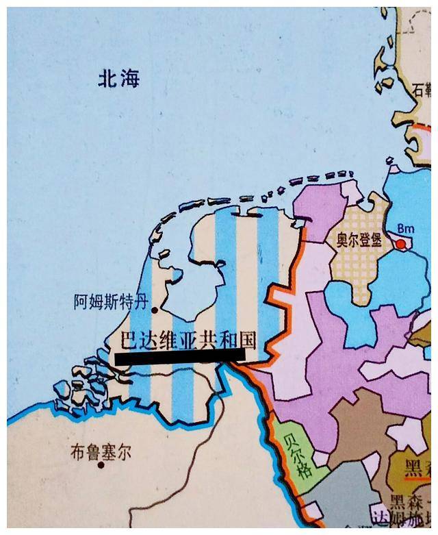 在被吞并的奥属尼德兰领土上,法国废除了奥地利体制,推行法国制度.