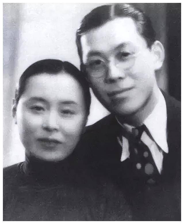 徐志摩:为林徽因抛妻弃子,娶陆小曼意外去世,他说:这是命!