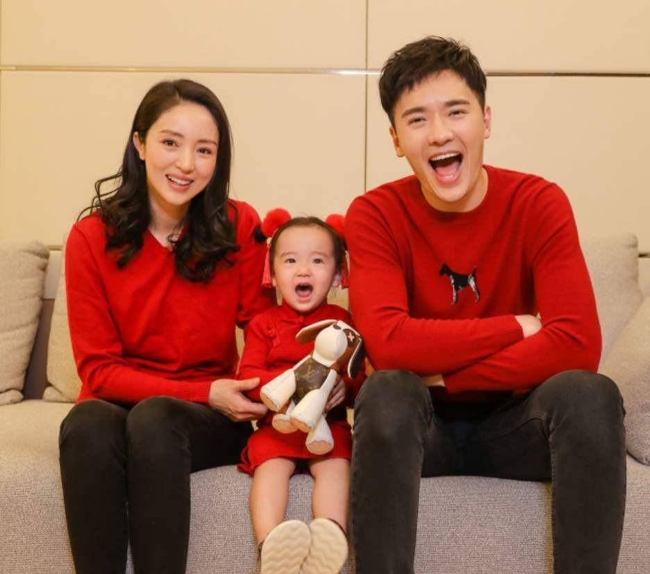 37岁高云翔委屈想哭,40岁董璇忙拍戏养家,这样的情况要复婚吗?