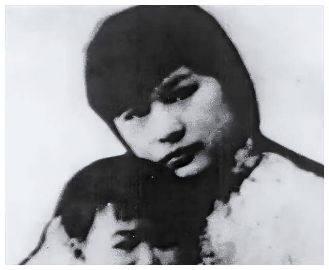 陈乔年遗失的独女:16岁参军抗日,94年才与同母异父的弟弟相认