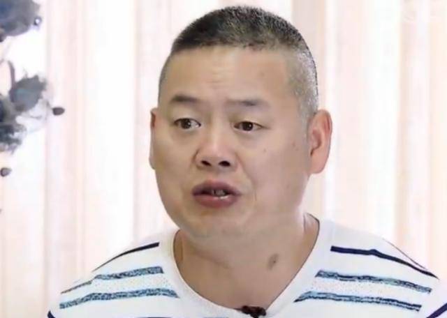 原来,杨小英的生父朱远宝听闻女儿因车祸去世后,会收到一大笔的死亡