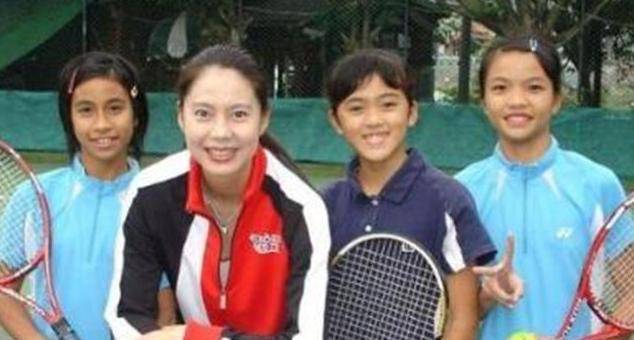 网球运动员胡娜:39年前在赛场上叛国,连累全队被开除,现在如何