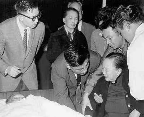 如果自身条件上来看,江冬秀跟胡适的婚姻虽然是不合适的,但是江冬秀