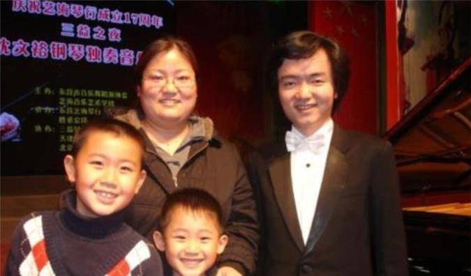 曾与郎朗,李云迪一起被称为"中国钢琴三剑客"的沈文裕,今怎样