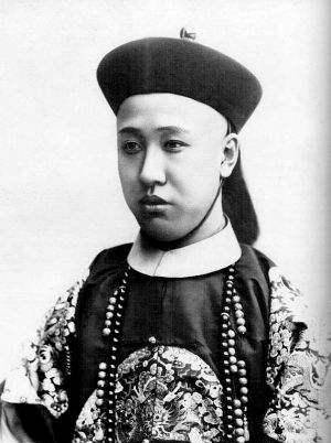 张之洞买军舰,不要最好,只要最贵,专挑贵的买!