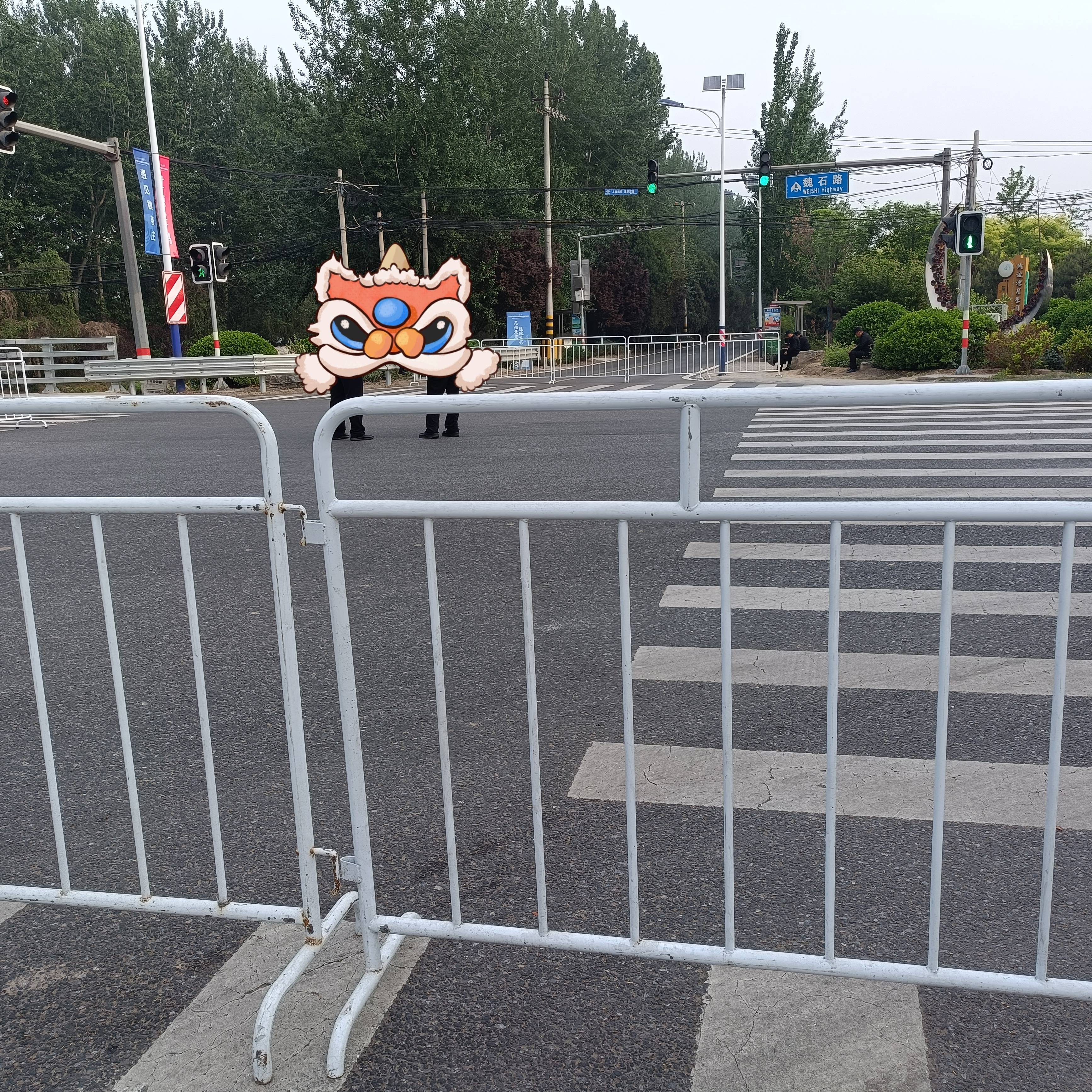 大型活动用铁马护栏a武汉大型活动用铁马护栏需要多少米?