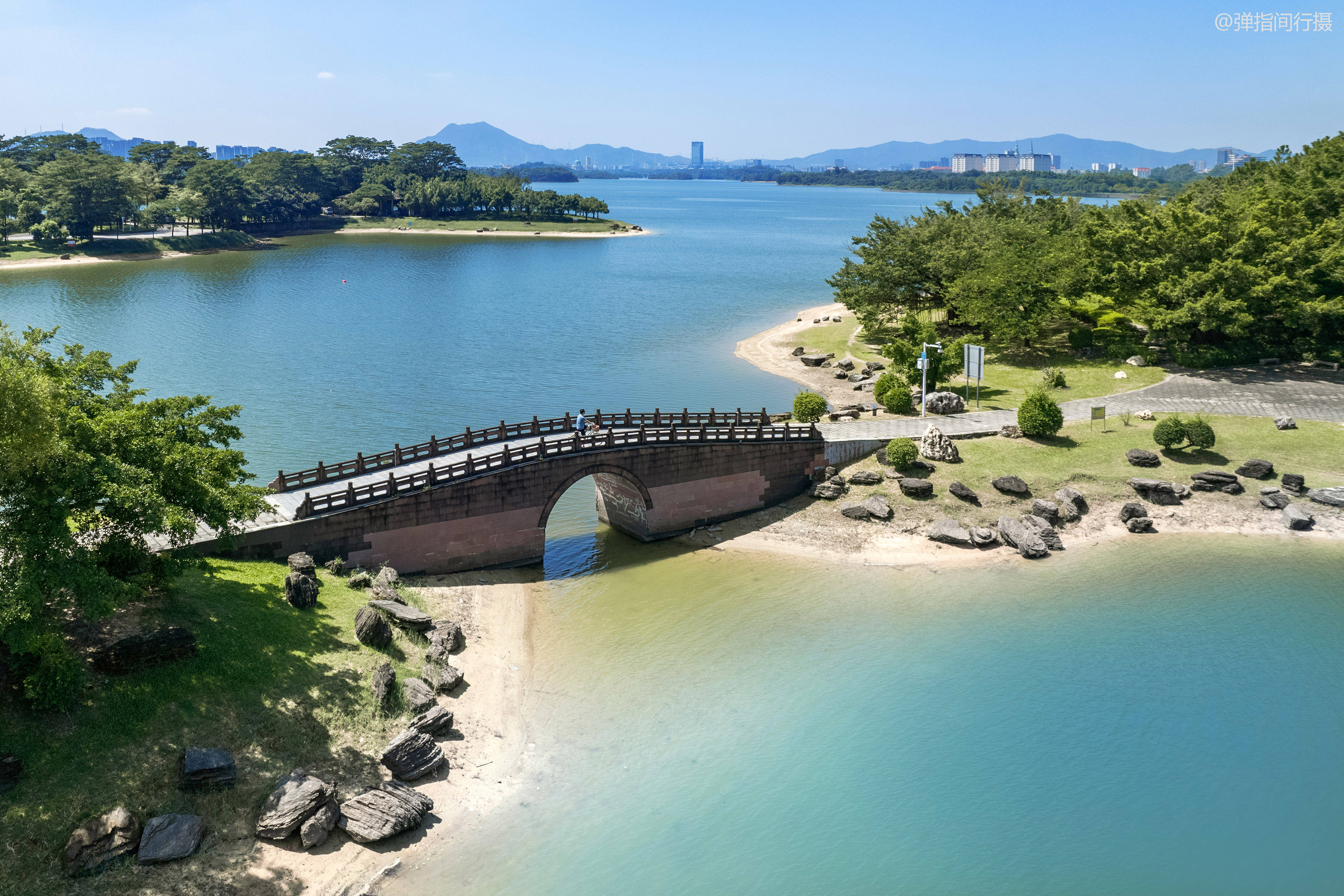 绿岛花园松山湖图片