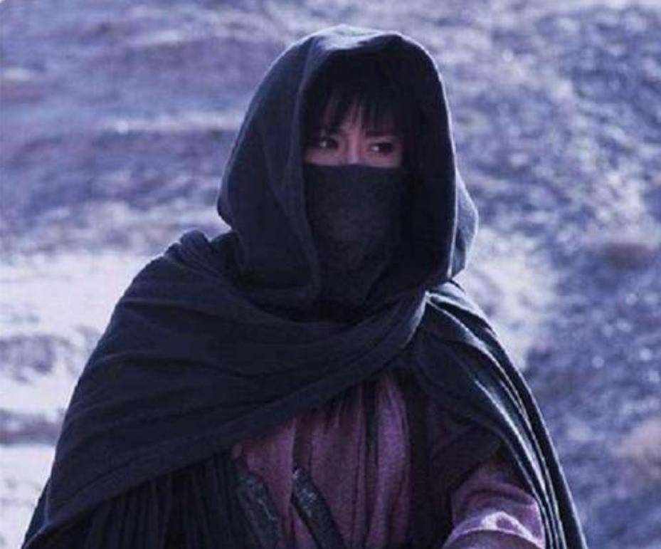 70年代女飞贼宋莲萍:人美心狠,拜高僧为师轻功了得,24岁被击毙