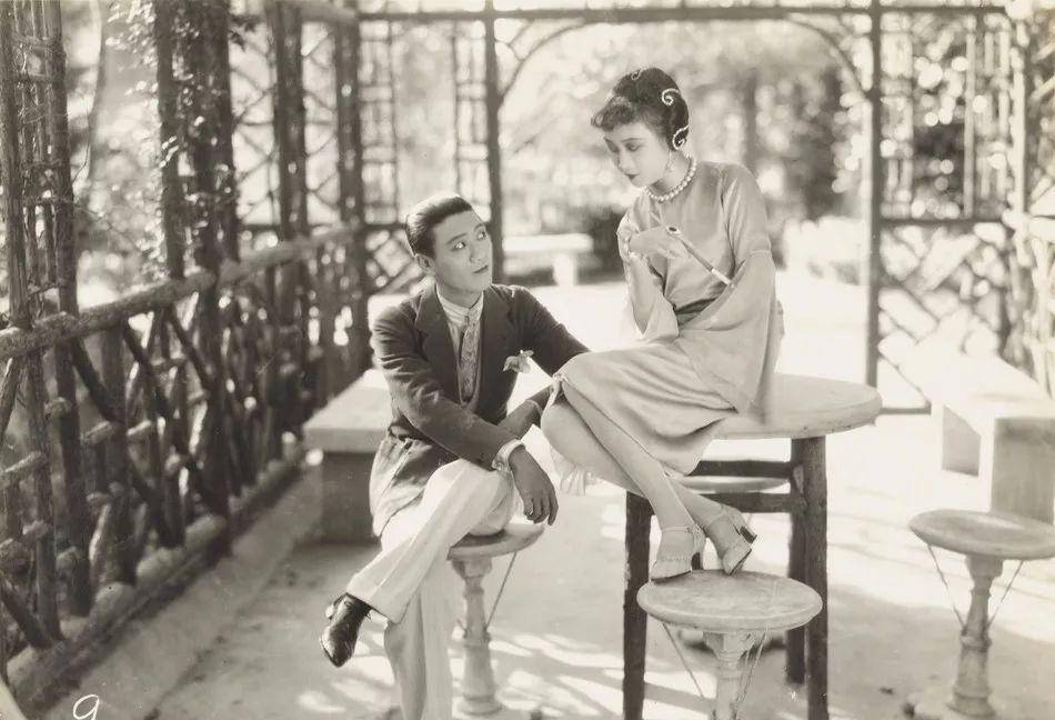 图片[5]-错误的婚约，红颜祸水，中年丧夫，世事梦一场，破茧81年，她终成蝶-华闻时空