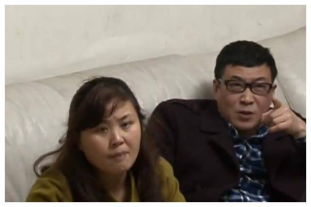 从母亲上二胎开始,何俊鹏每年的零花钱都在5万元以上.