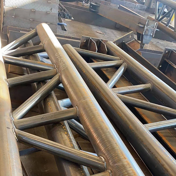 智能解读：钢结构厂房搭建行业新趋势