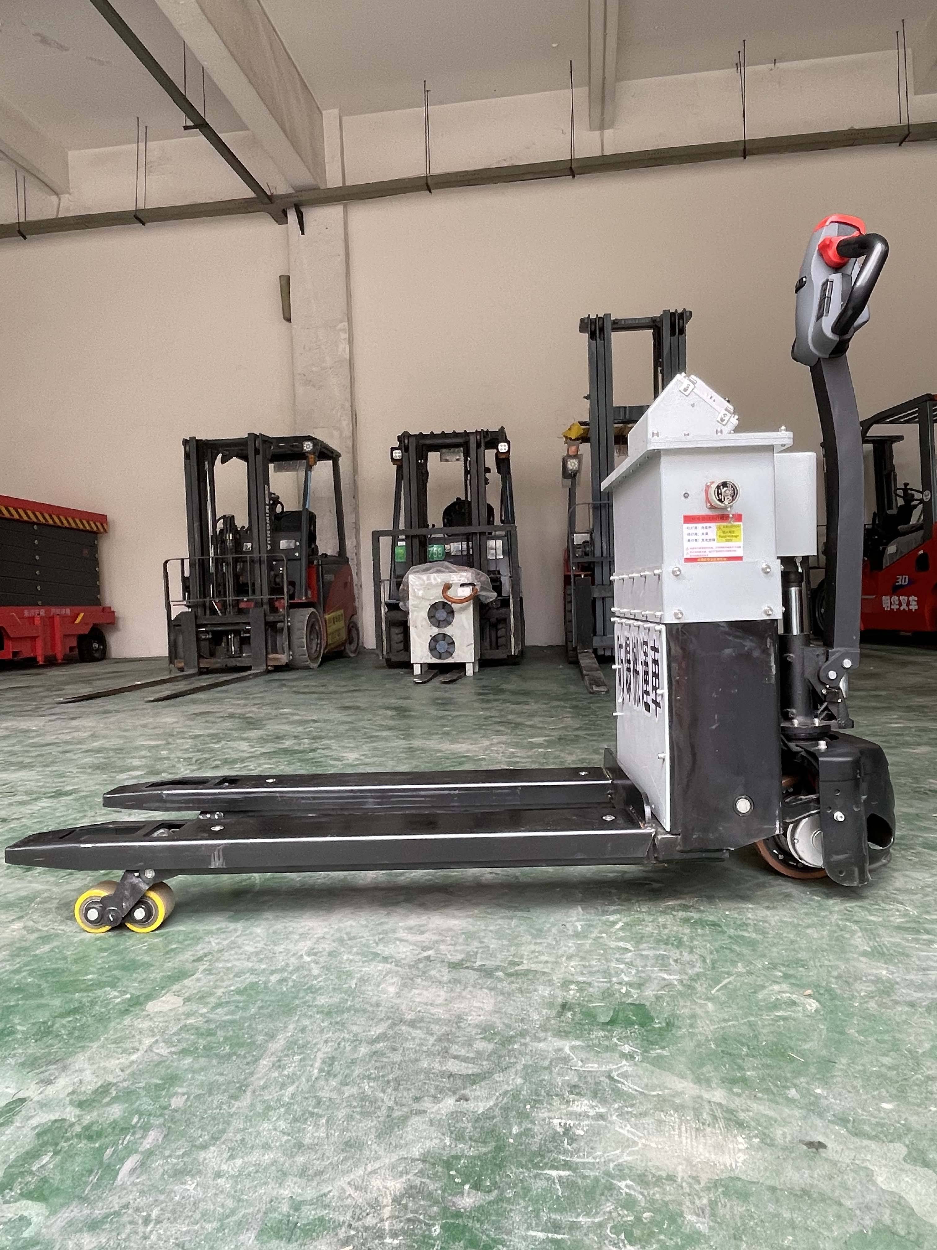 防爆电动搬运车:工业安全的守护者