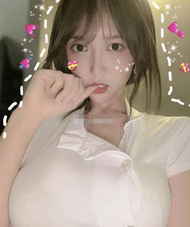 斗鱼舞蹈一姐跳舞时拉链崩开,痛哭求情还是黑屏,公屏刷满:绿色