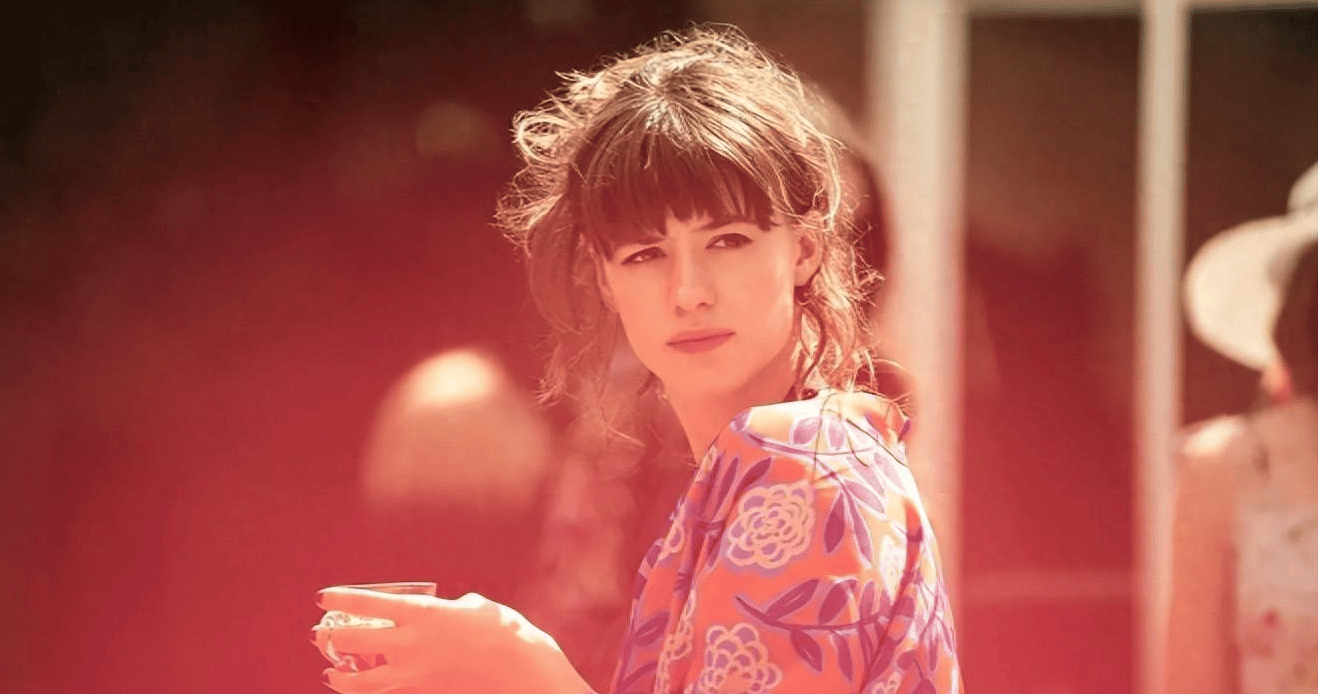 玛丽安_康奈尔_康纳尔