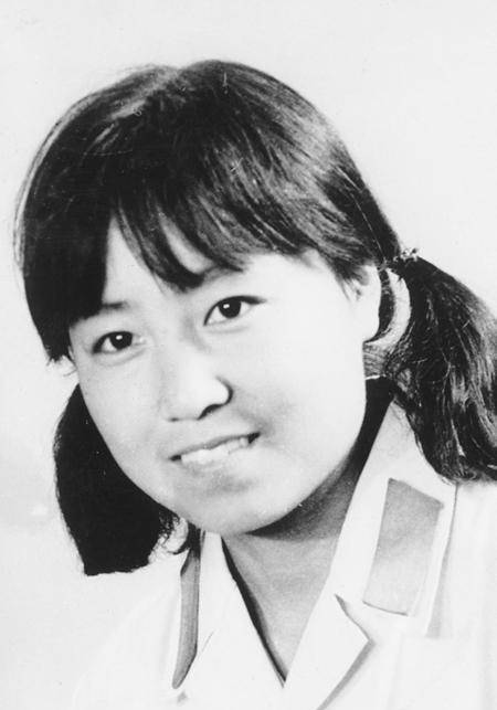 原创任长霞牺牲后,父亲始终不知其死讯,16年后儿子的一番话令人动容_陈秀英_登封市_公安局
