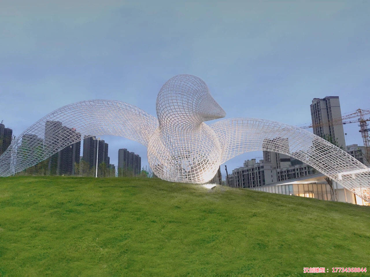 不锈钢镂空燕子造型雕塑 创意编织动物装饰摆件