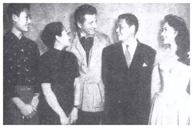 民国文人叶公超:出轨自家堂妹,却不肯与原配离婚,最终结局如何