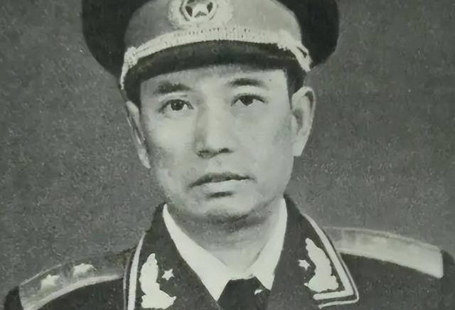 1981年,越军炮击广西,3名孩子当场死亡,吴克华怒令:开