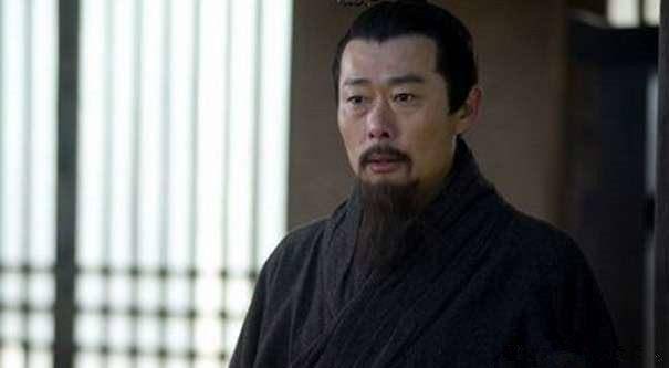 东吴的鲁肃绝对算得上是一个,而且是顶尖的.