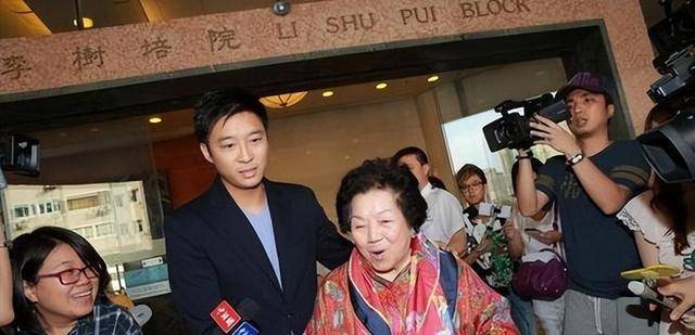 让霍英东无比头疼的败家儿子,走私军火被抓,还涉及20亿骗局