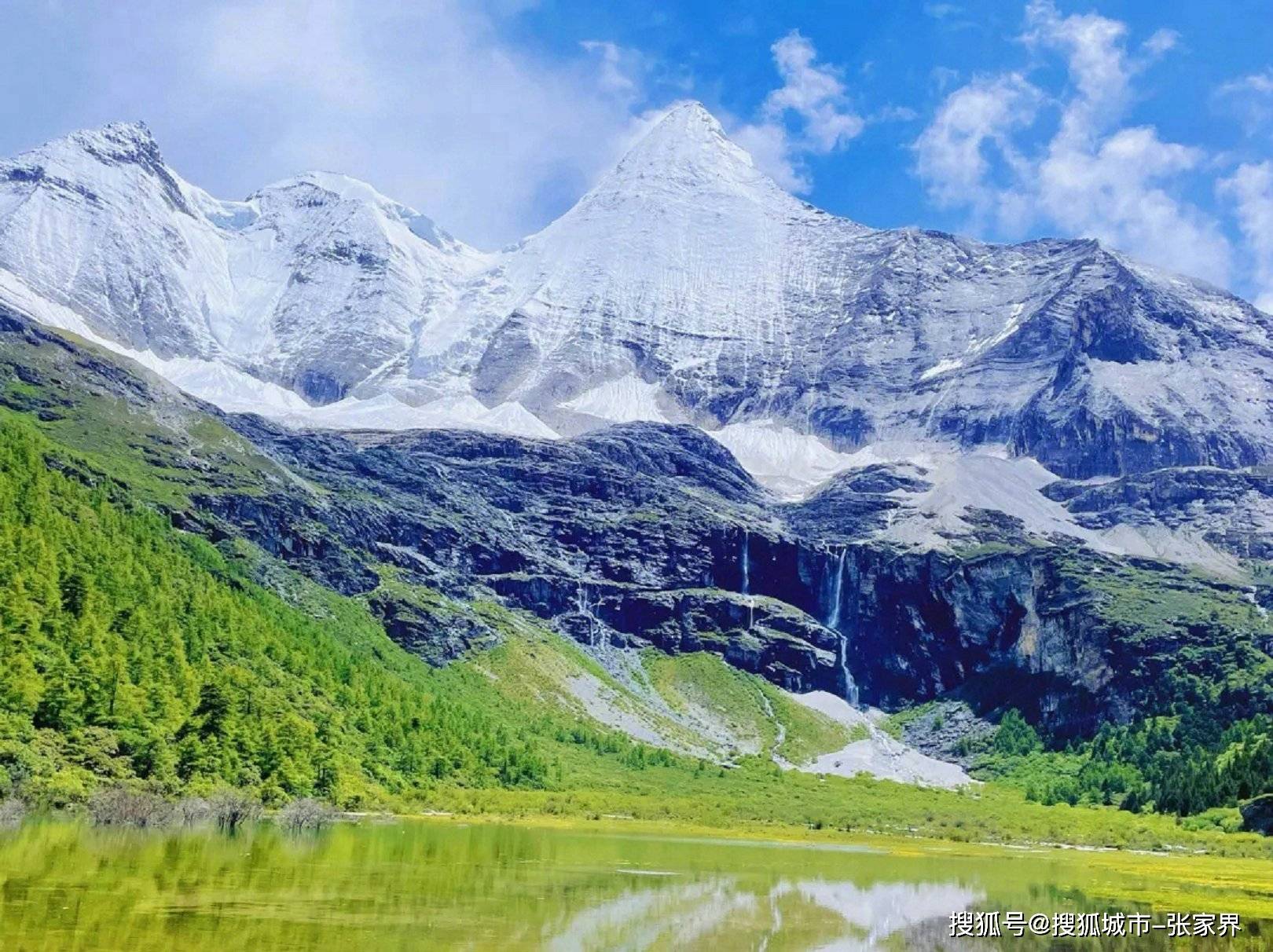 川西日照金山最佳观景点,川西旅游大巴-第2张图片-旅游攻略网