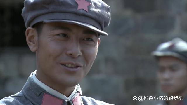 1955年授衔,毛主席从上将中划掉了一个人:他骄傲自满,授中将_王建安_陈毅_军衔