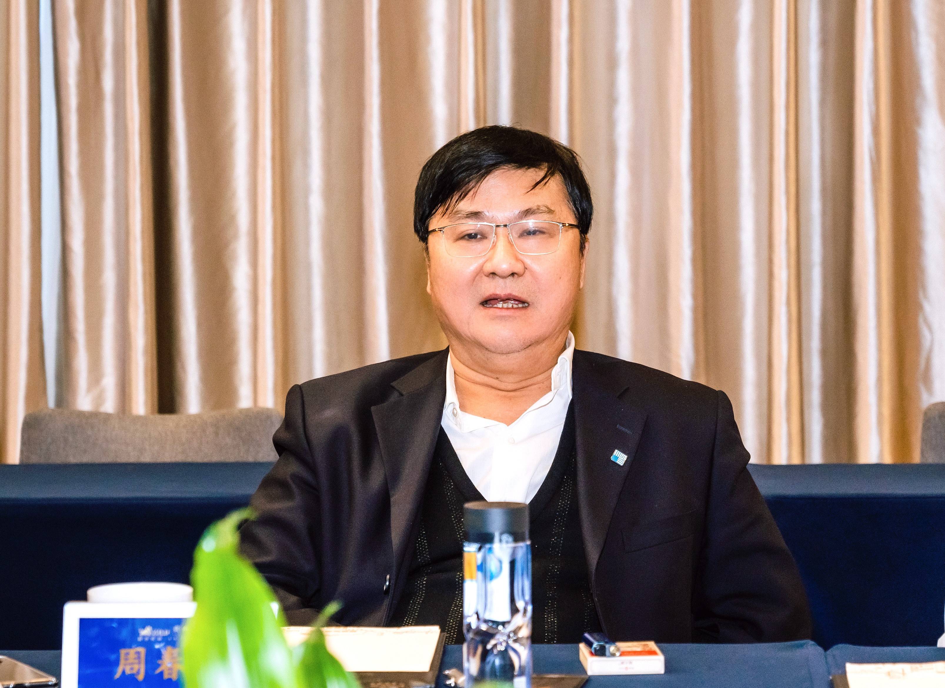 长江商学院高层管理教育项目副院长周春生一行莅临贵州珍酒考察