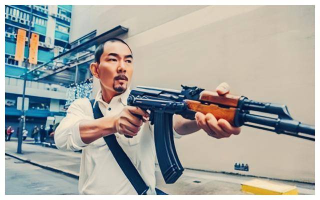 新义安"总教头"苏龙,暴打陈惠敏,篡位龙头失败后,仍安享晚年