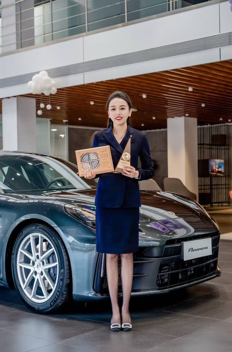 保时捷女销冠两年卖340台秘籍：六成女性客户，如何做到的？_搜狐网, image size:750x1135