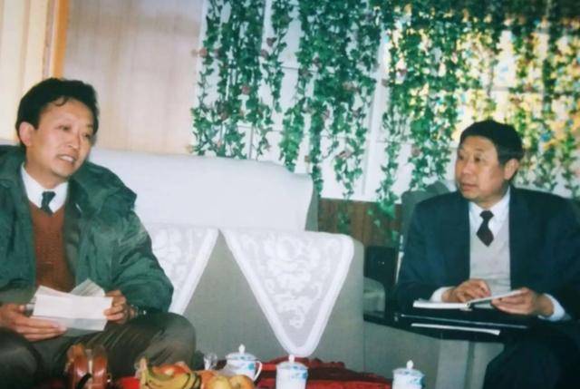 闻世震:辽宁省委原书记,主政辽宁10年,政绩斐然,享年81岁_东北_经济_成为了