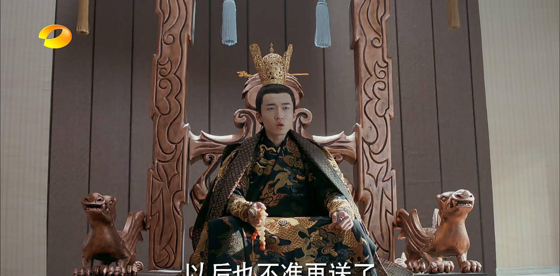 谢梵境:嫁给十岁的小弟弟,成为傀儡皇后,一个月便从皇后变王妃