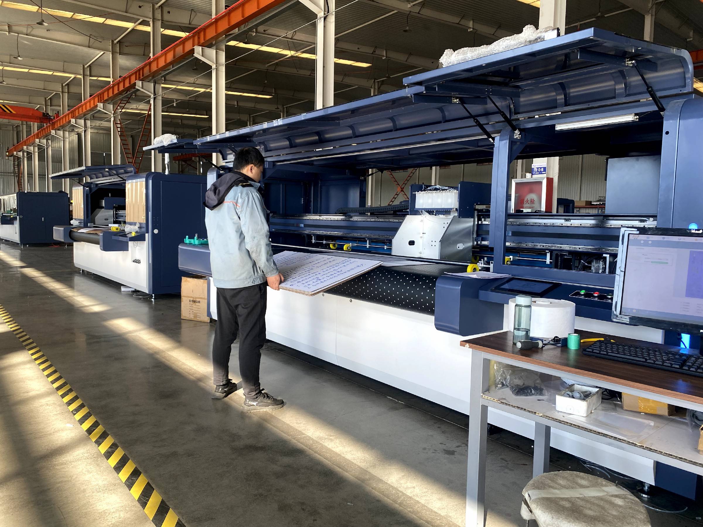 一张起印:传统纸箱印刷和彩印印刷一般都有起印数量要求,如果少于起印