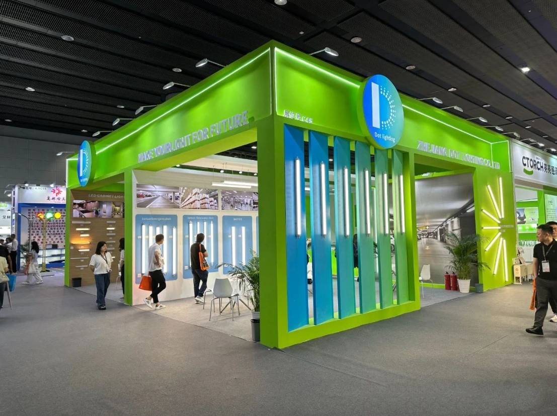 烘焙展览会桁架木结构展位设计搭建效果图