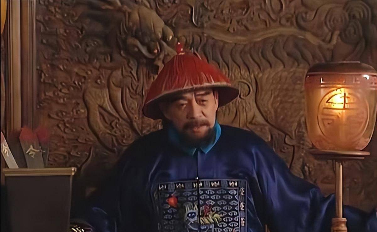 隆科多是雍正登基的第一功臣,为什么还沦为阶下囚?其中大有深意