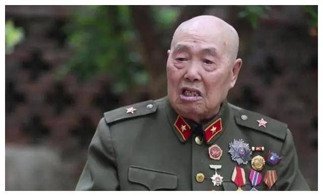 2021年七一勋章颁授仪式,王占山被抬进人民大会堂,他有何特殊?