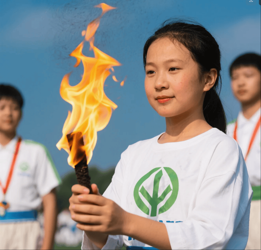 战火不能再起！我们有义务，将和平的“火种”传给下一代！