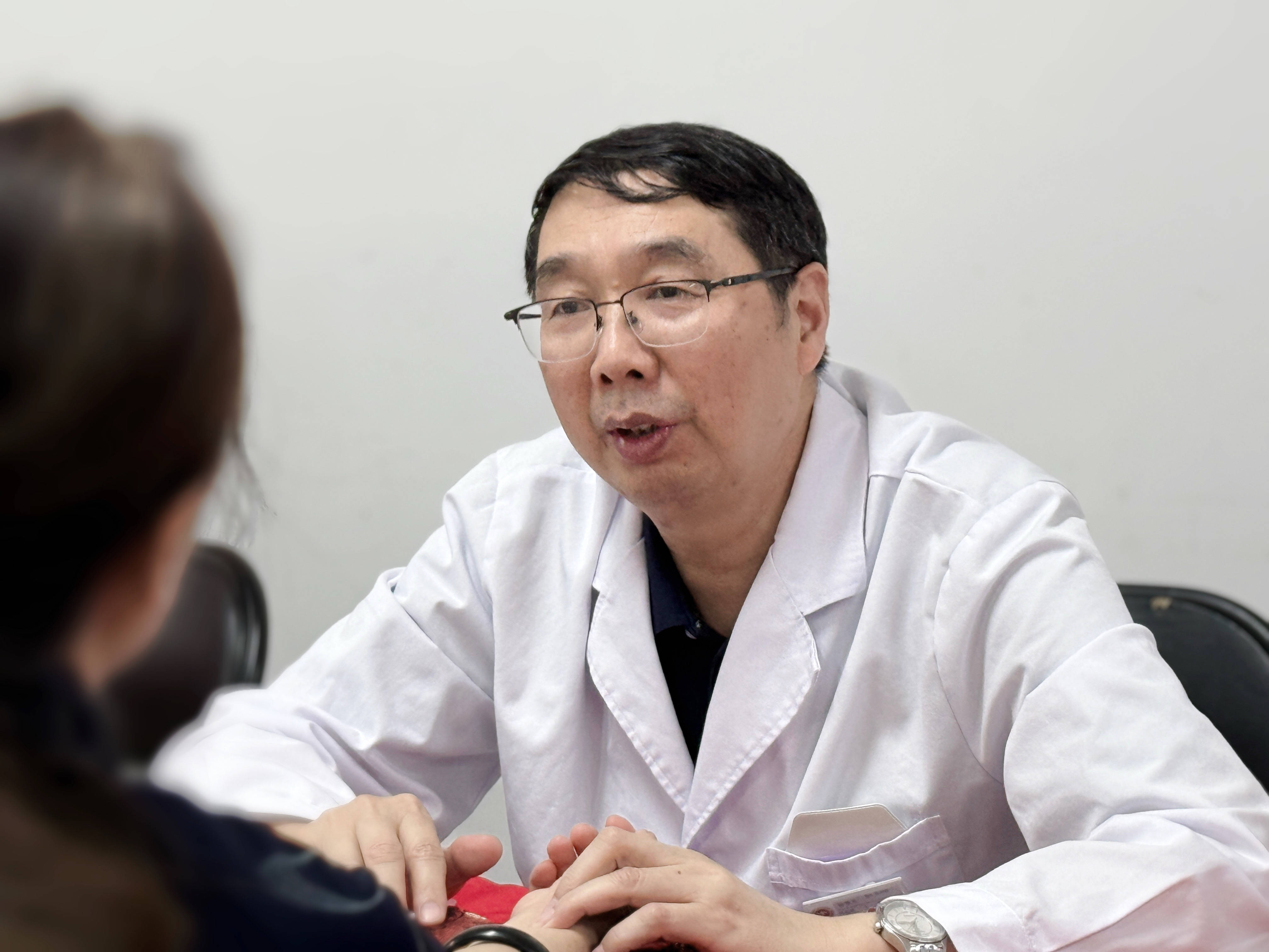 包含北京中西醫結合醫院號販子掛號，專業代掛高難度專家的詞條