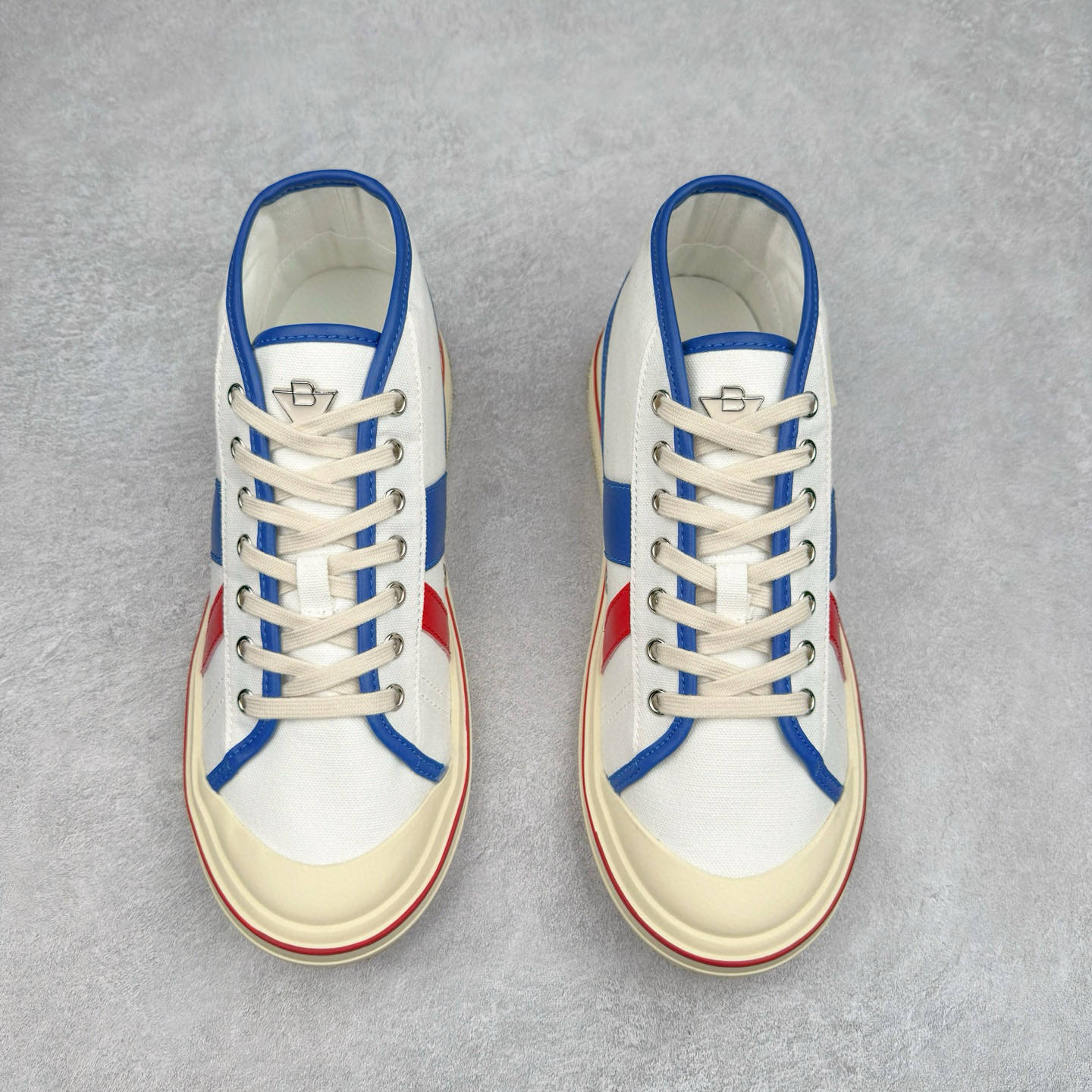 bottega veneta eliot bv 葆蝶家复古中帮帆布运动鞋