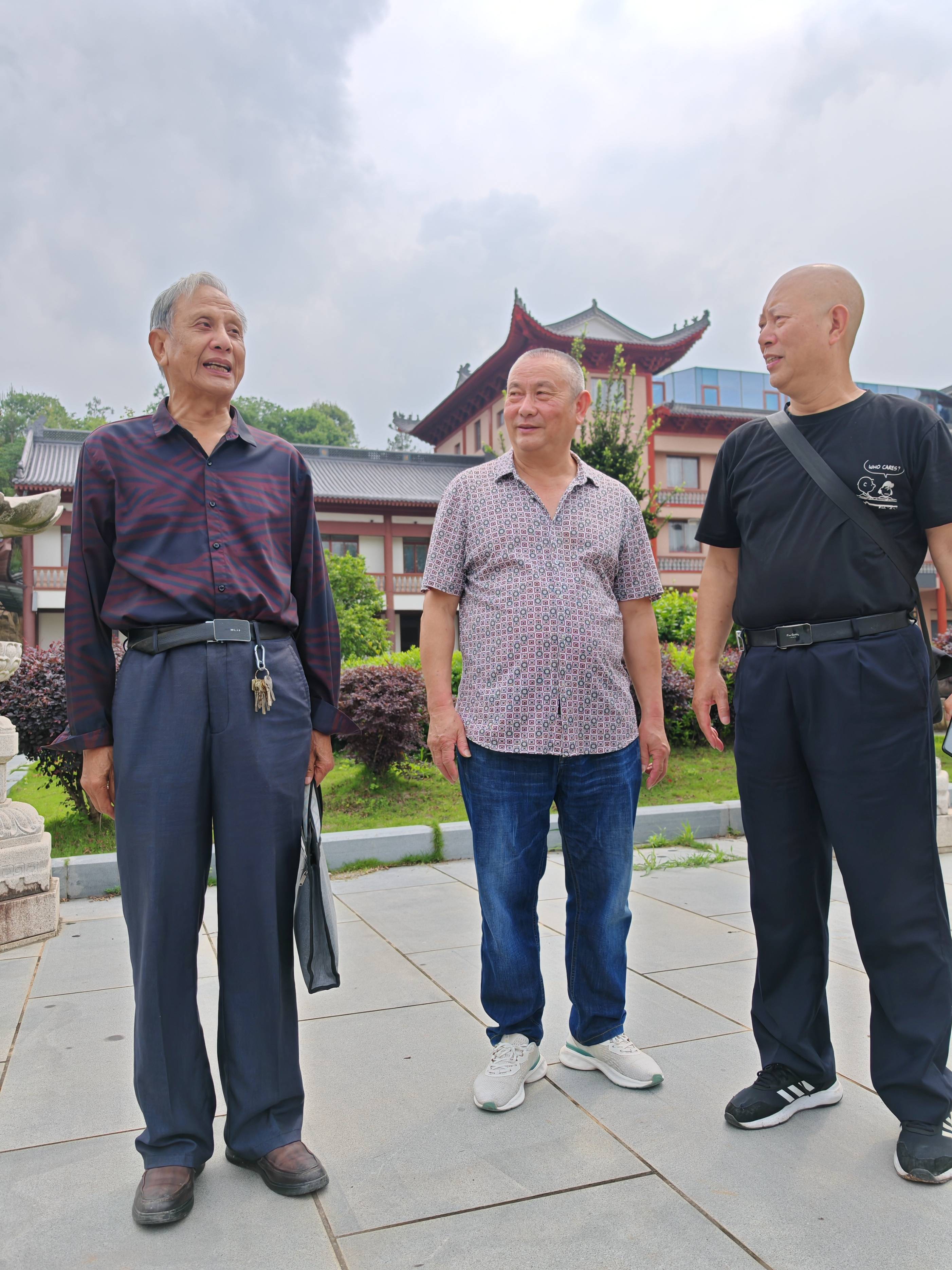 《联赞霞浦县牙城中心小学》及赏析