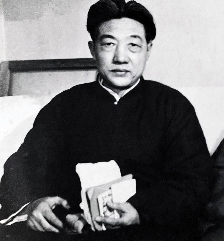 徐悲鸿奔马图背后：充满痛苦矛盾的婚姻与名字悲剧？