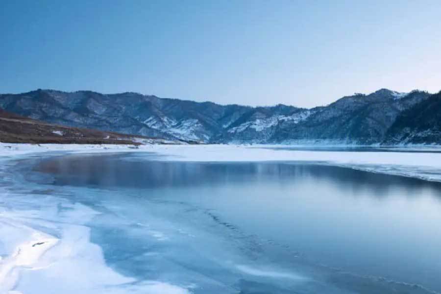 无人机选购要点：续航时间、避障系统、拍摄画质怎么选？