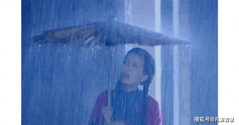 《情深深雨濛濛》:听说原来这个才是依萍找她爸要钱被打的原因,笑麻了