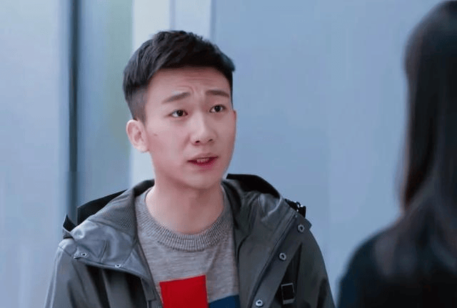 《欢乐颂》:25岁的应勤年纪轻轻,凭什么在大上海买房买车呢?