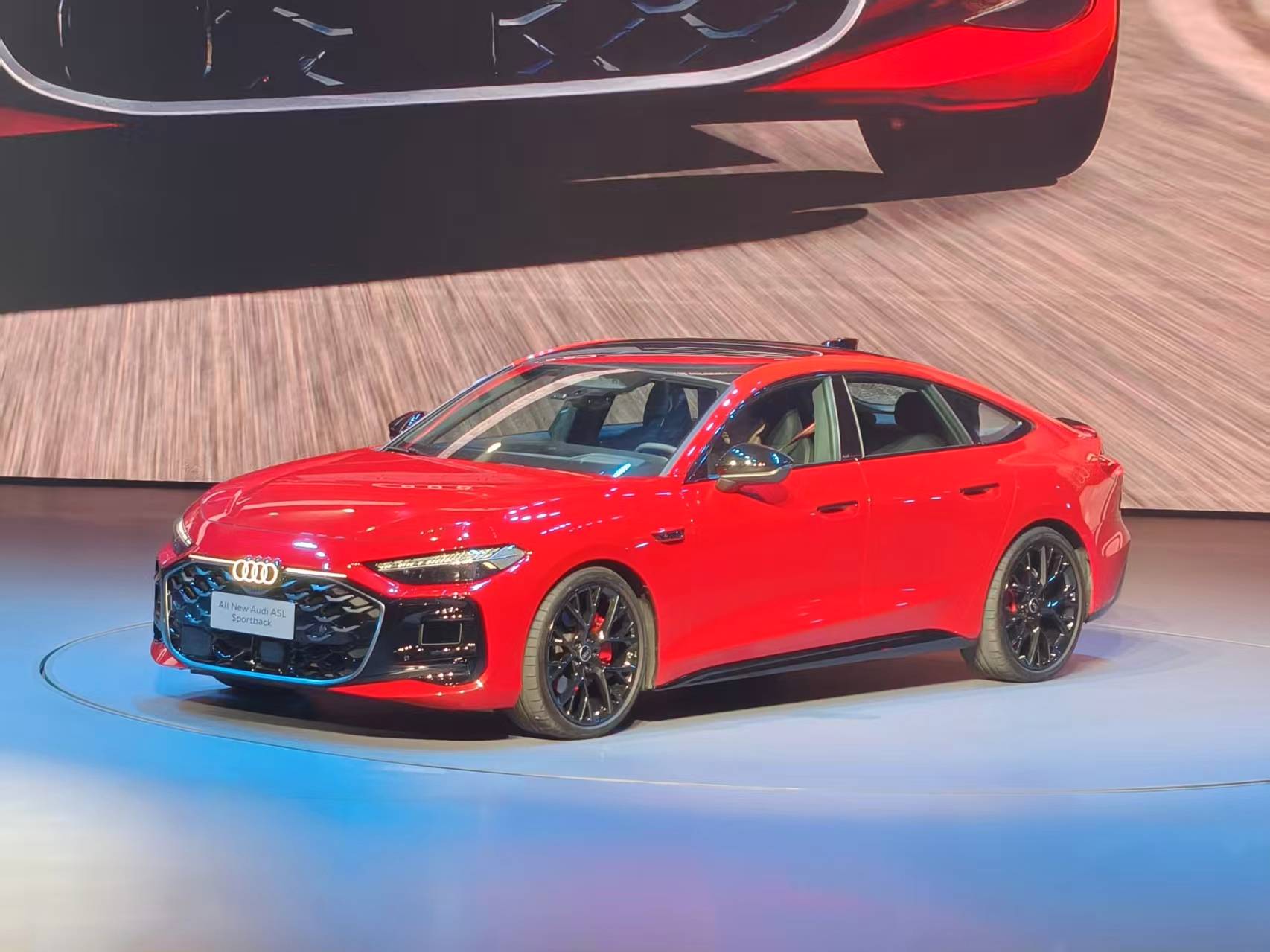 指导价27.99-39.99万元 上汽奥迪A5L Sportback正式上市_搜狐汽车_搜狐网