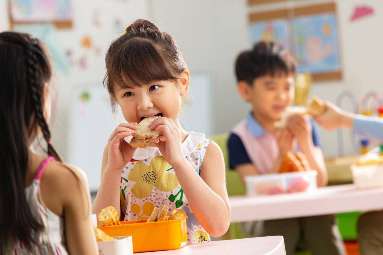 餐饮行业想向儿童要增量，恐怕要失望了-锋巢网