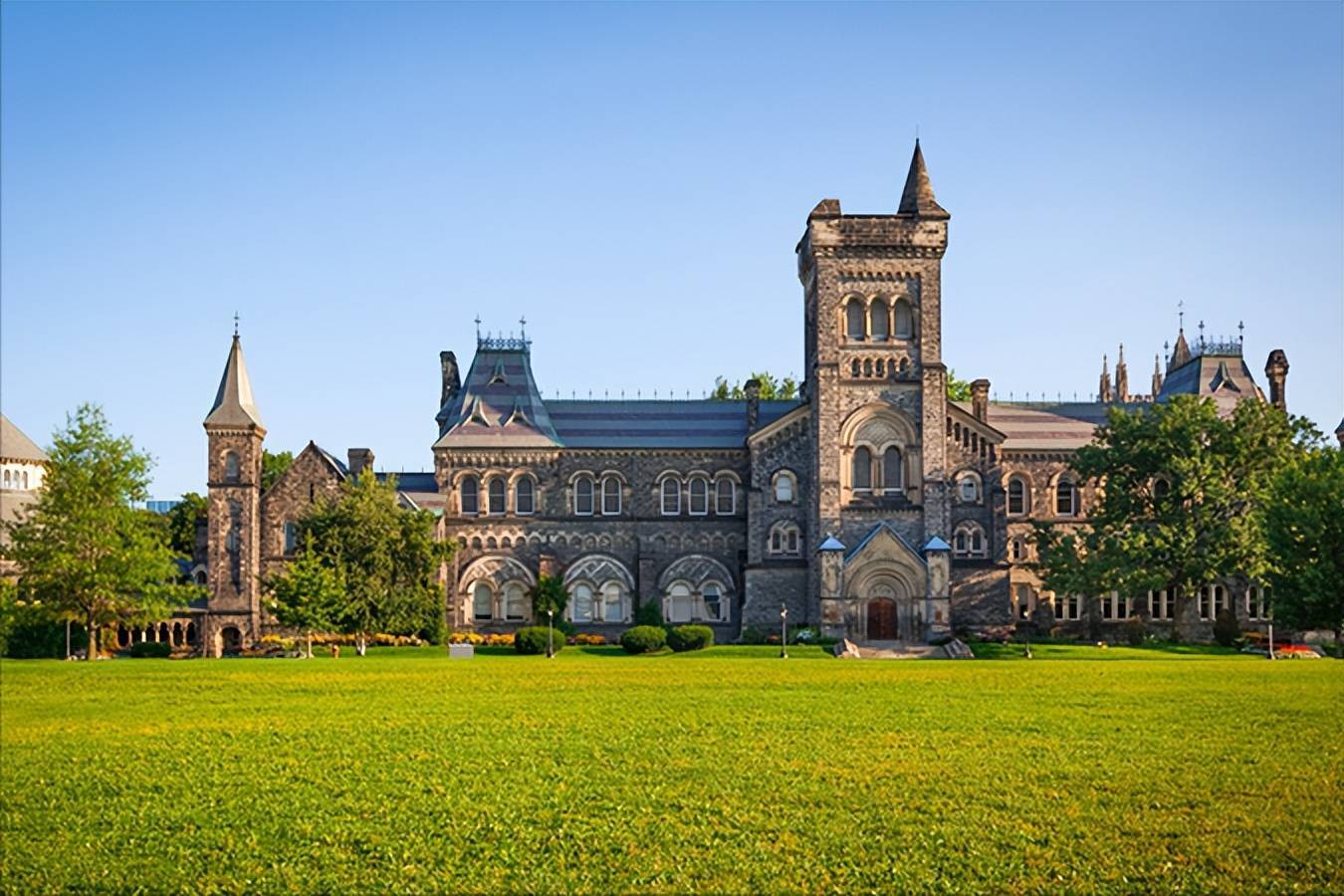 加拿大魁北克留学费用留学在线